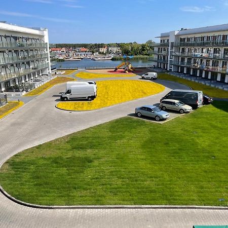 Apartament Cicha Woda Dziwnów Exteriör bild