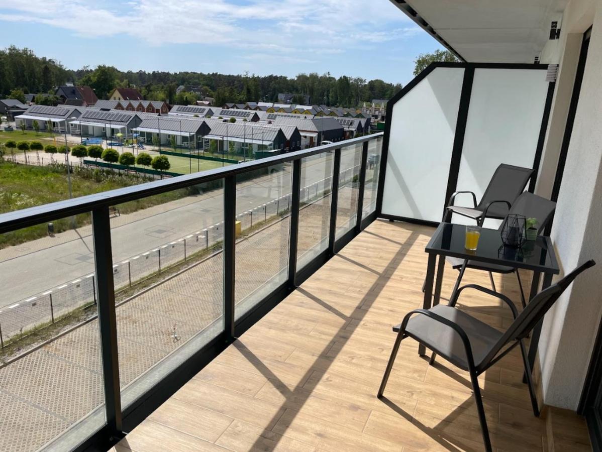 Apartament Cicha Woda Dziwnów Exteriör bild