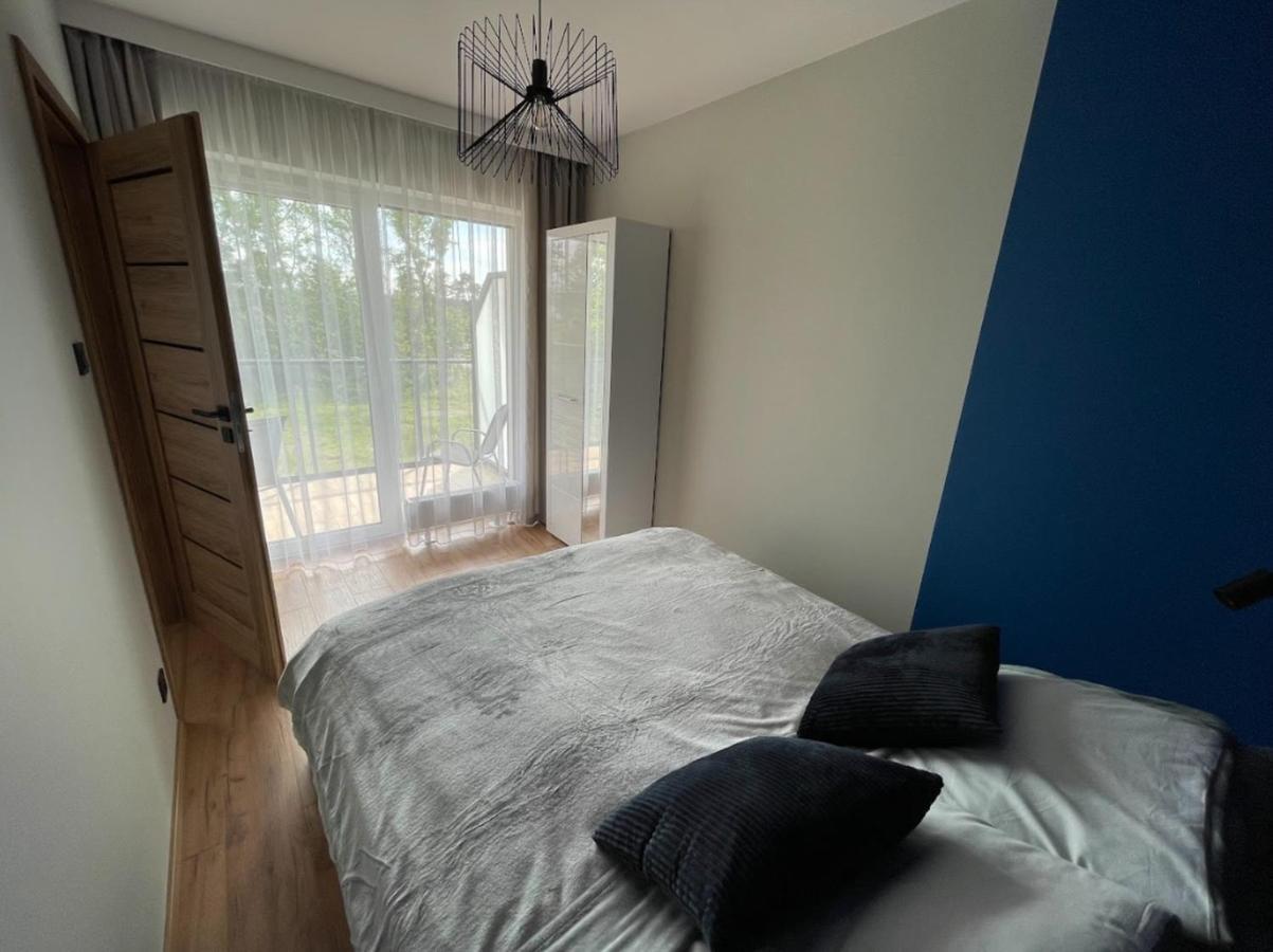 Apartament Cicha Woda Dziwnów Exteriör bild