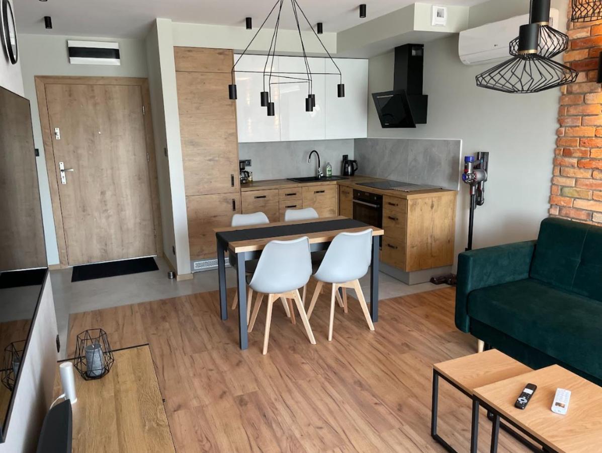 Apartament Cicha Woda Dziwnów Exteriör bild
